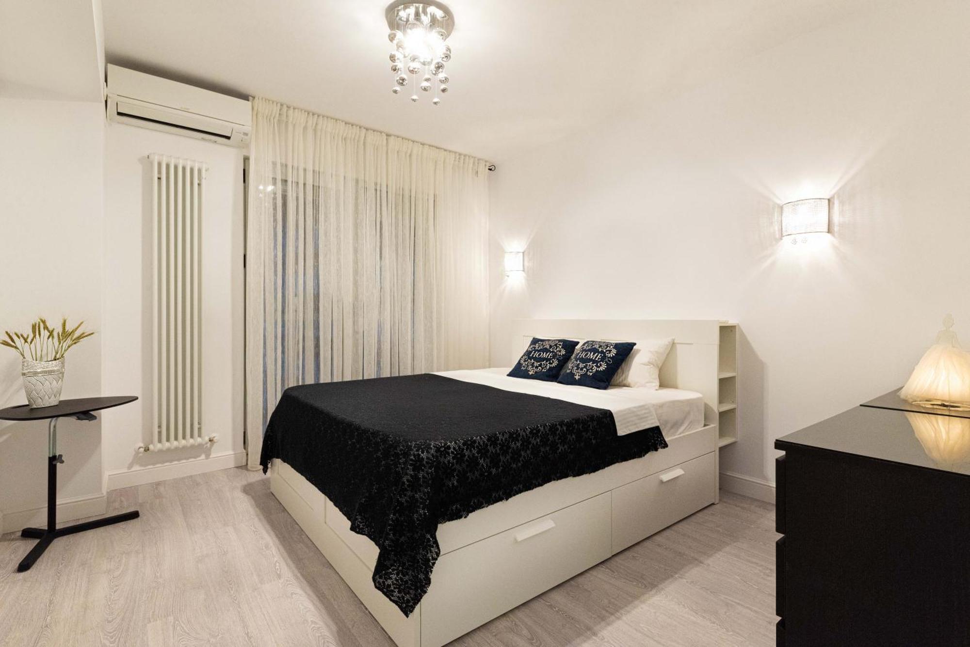 Smile Apartments Бухарест Екстер'єр фото