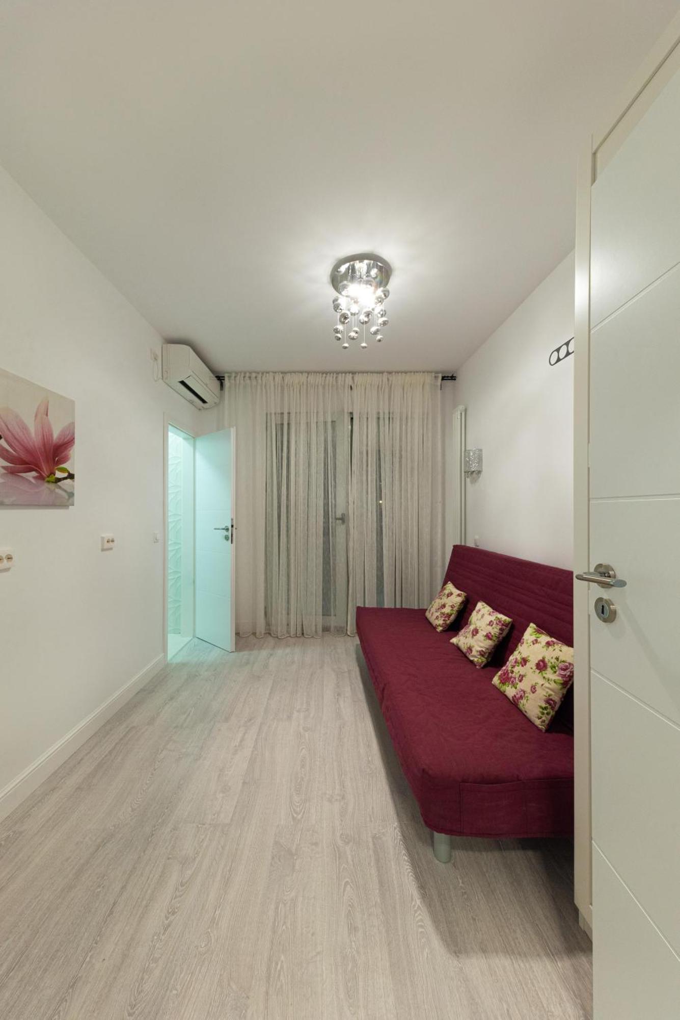 Smile Apartments Бухарест Екстер'єр фото