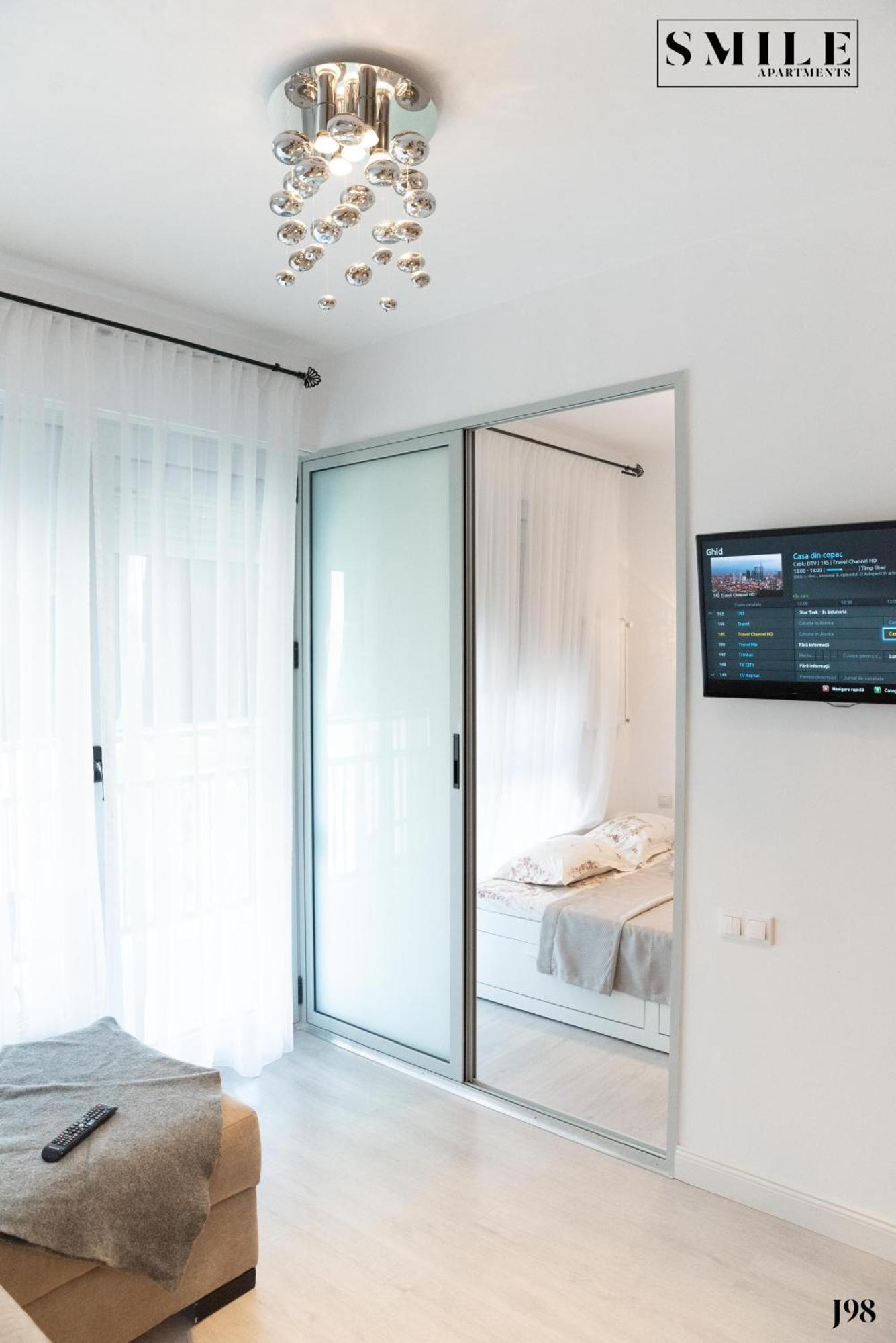 Smile Apartments Бухарест Екстер'єр фото
