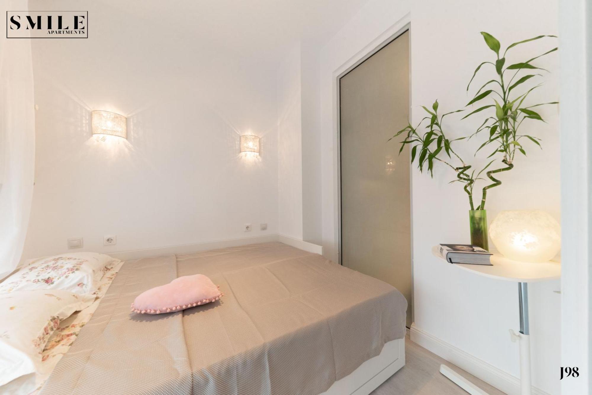 Smile Apartments Бухарест Екстер'єр фото